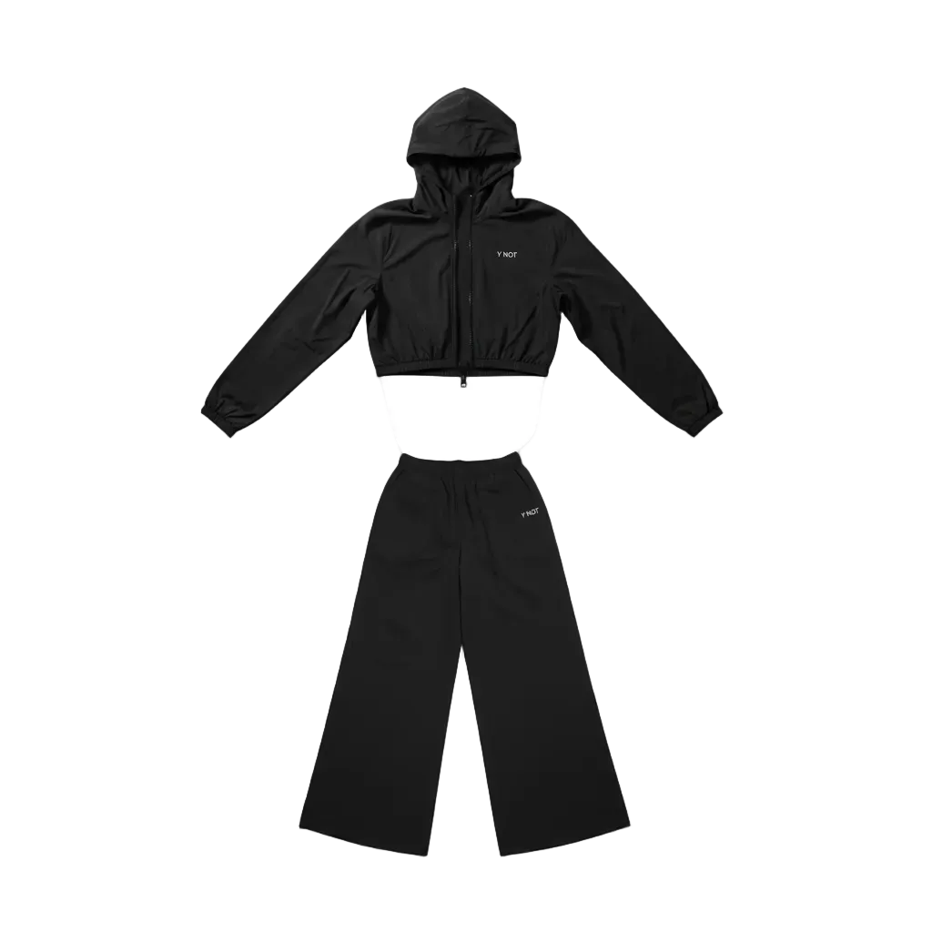 Women’s  tracksuit